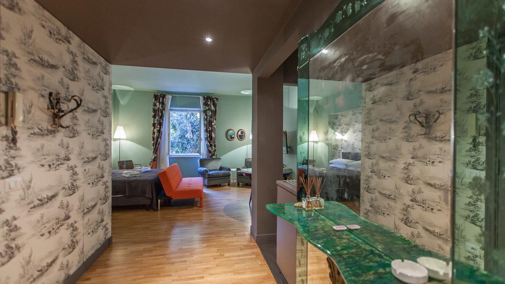 Suite Spanish Apartment โรม ภายนอก รูปภาพ
