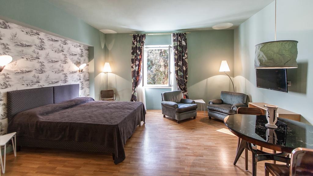 Suite Spanish Apartment โรม ภายนอก รูปภาพ
